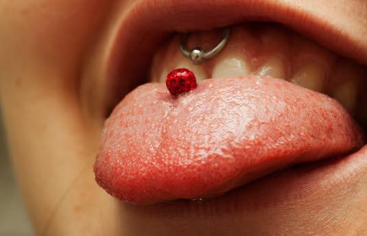 Piercing i tunga Piercing i tunga