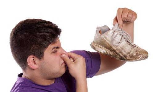 sko, føtter, tenåring.jpg